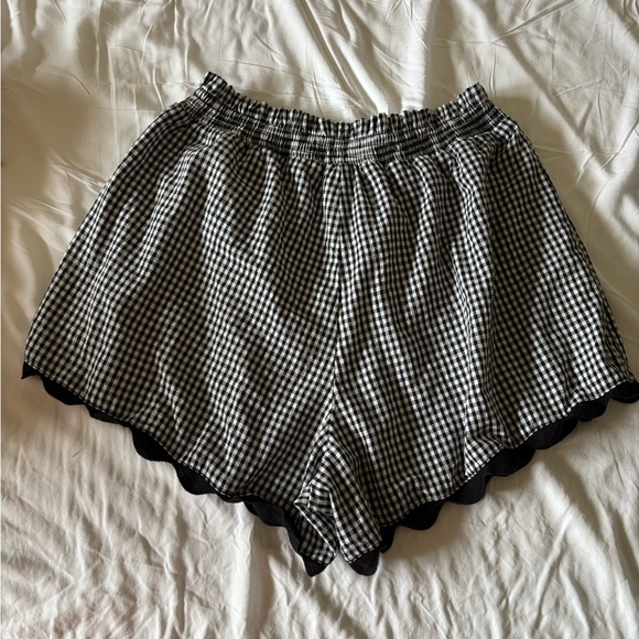 Tuckernuck Tully Rick Rack top and Ava shorts matching set - Picture 8 of 10